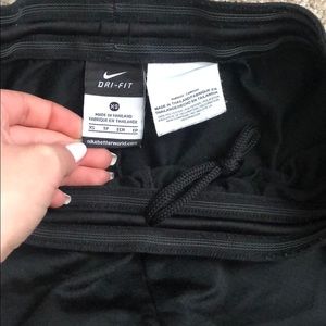 Nike Shorts - Nike shorts Nike Shorts - Nike shorts